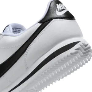 nike cortez white black