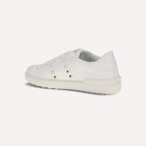 valentino rockstud untitled – white gold