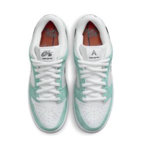 nike dunk low triple pink (gs) (copy)
