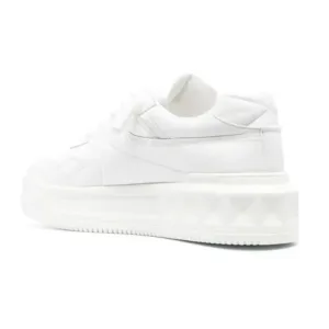 valentino one stud xl – black (copy)
