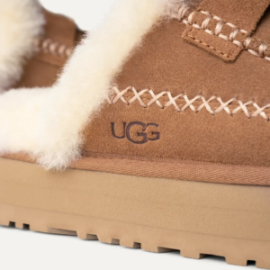 ugg classic sweater letter boot – chestnut (copy)