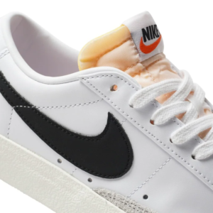 nike air max dn se – bold berry (copy)