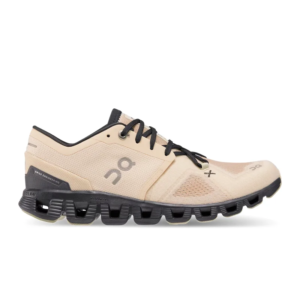 on running cloudwander waterproof black eclipse (copy) (copy)