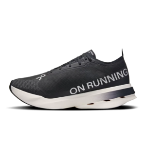 on running cloudboom strike black white