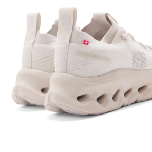 on running cloudtilt loewe2 sand white (copy) (copy)